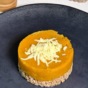 Escondidinho de abóbora com carne moída e queijo (300g low carb)