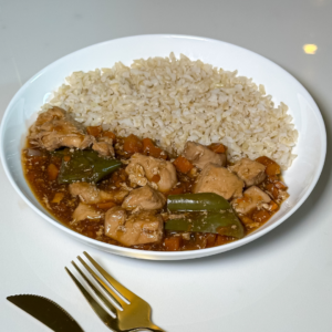 Frango xadrez com arroz integral (300g)