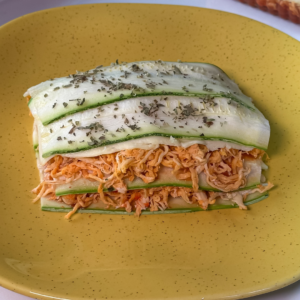 Lasanha de abobrinha com frango (300g)