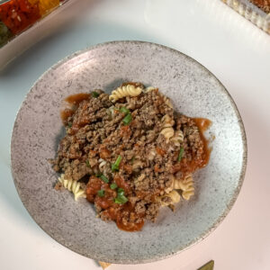 Fusilli a bolonhesa (300g)